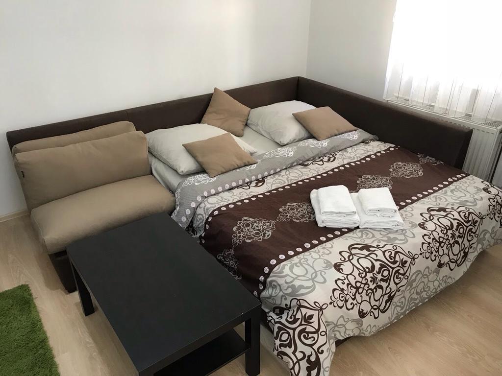 Gil Apartments, Квартира Студия В Самом Центре Пл Петефи Úzhgorod Exterior foto
